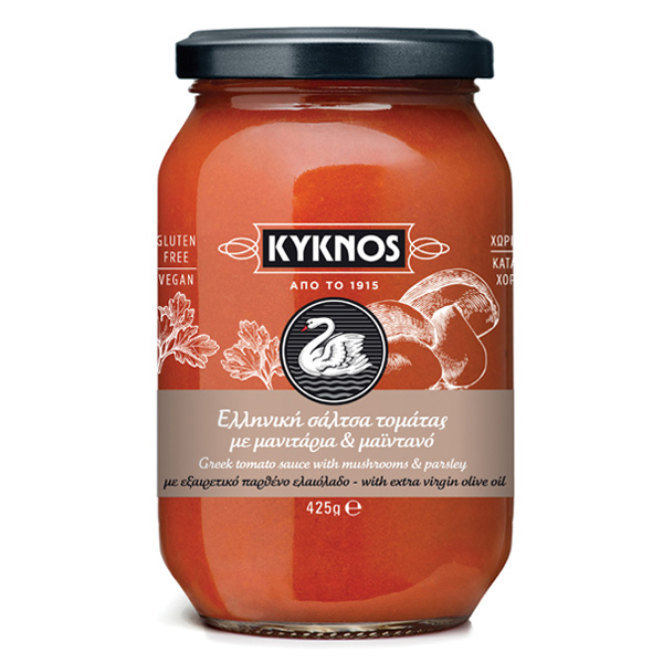 “kyknos” tomato sauce with mushrooms in glass jars